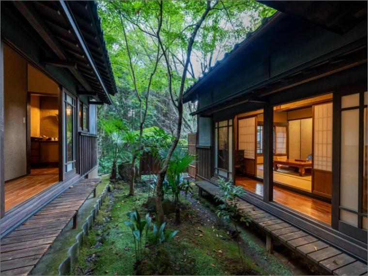 Nihon-No-Ashitaba Hotel Yufu Værelse billede